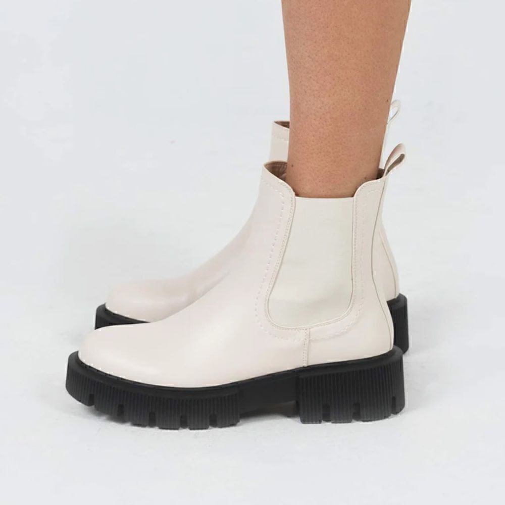 ZBY Lug Sole Ankle Boots Pull on Chunky Chelsea Combat Platform